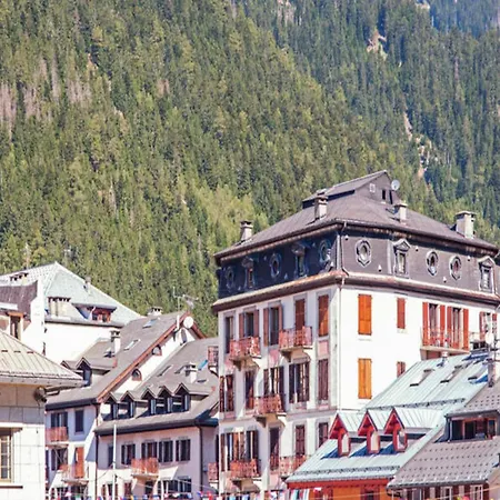 For 6 People Chamonix